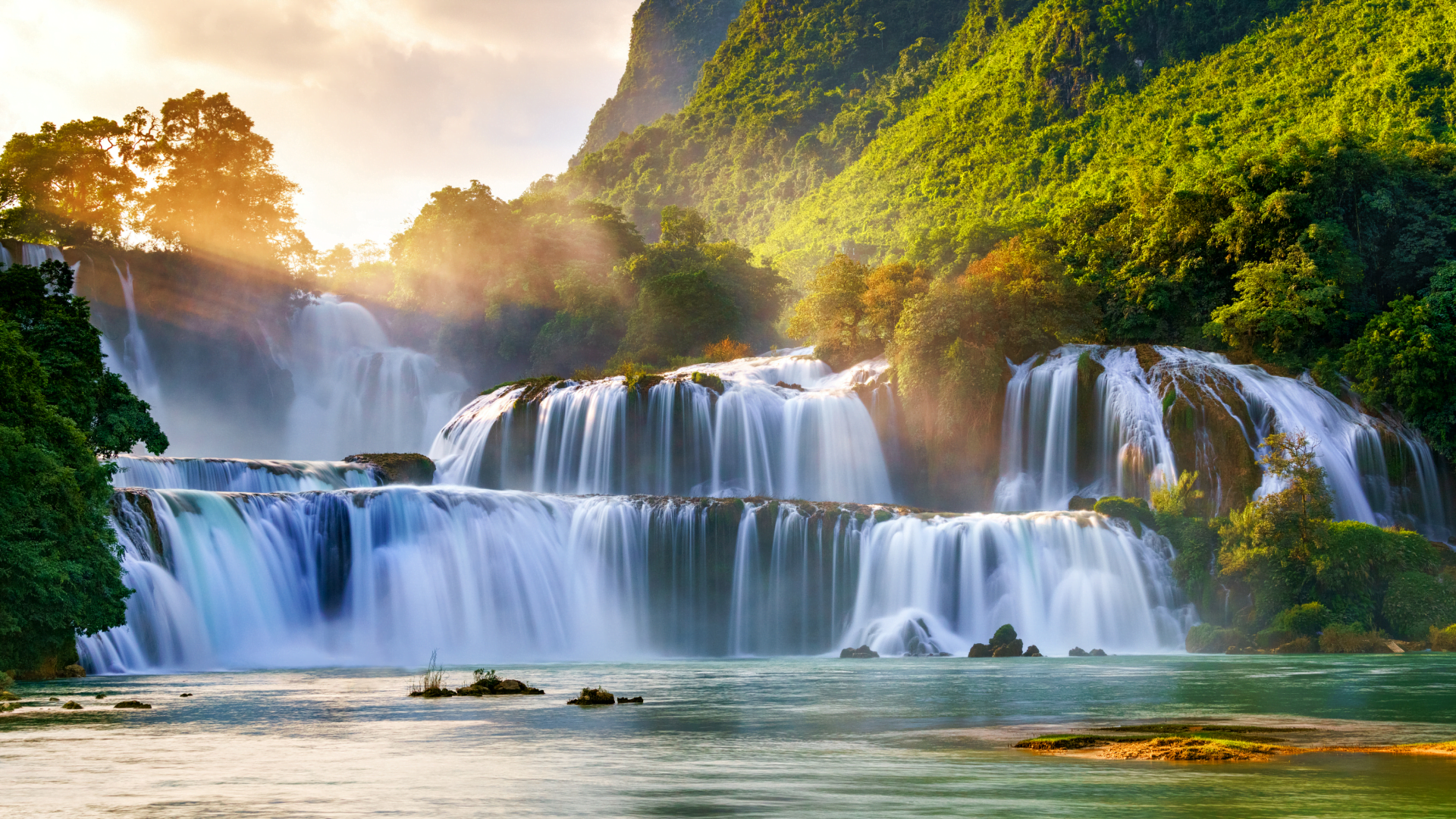 Cao Bang Ban Gioc Waterfall