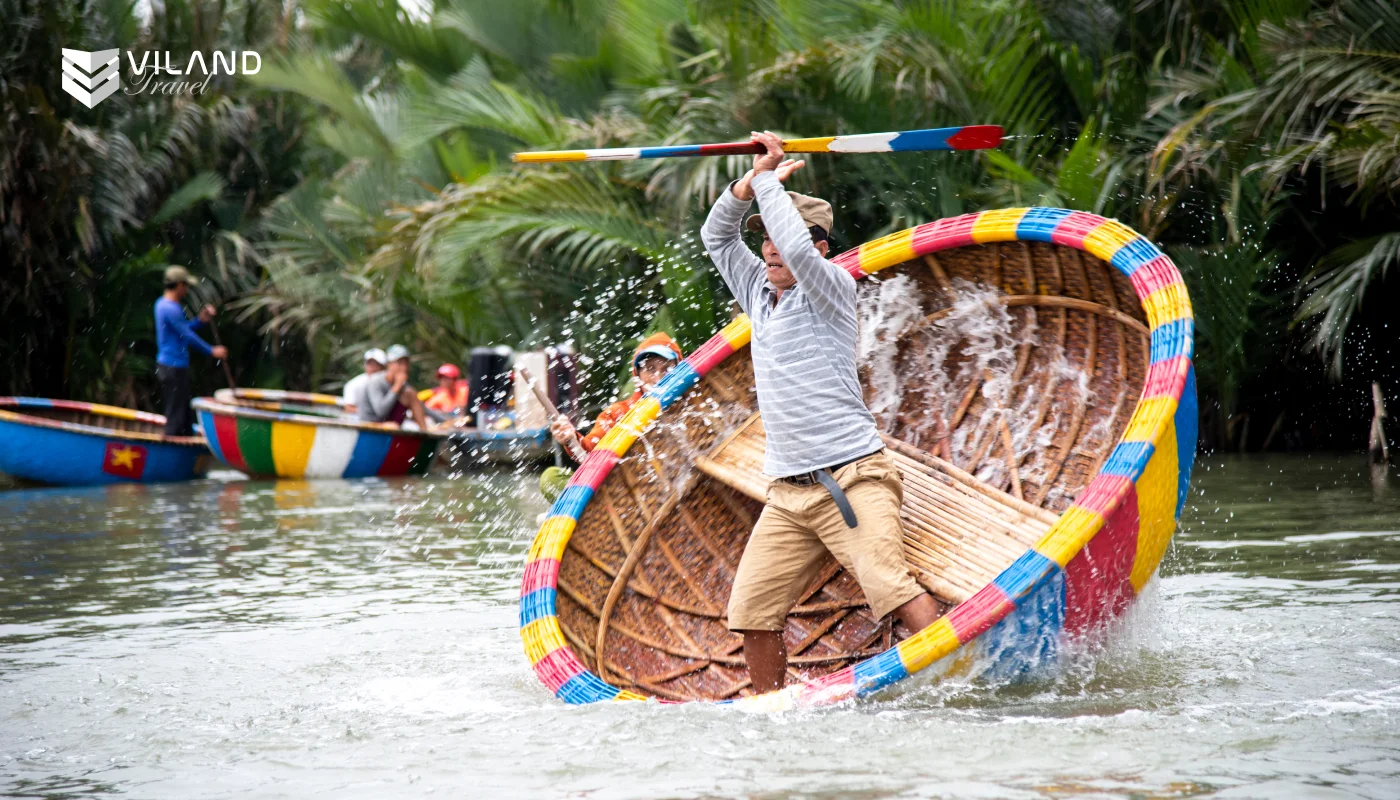 Hoi An Cam Thanh Village round basket boat