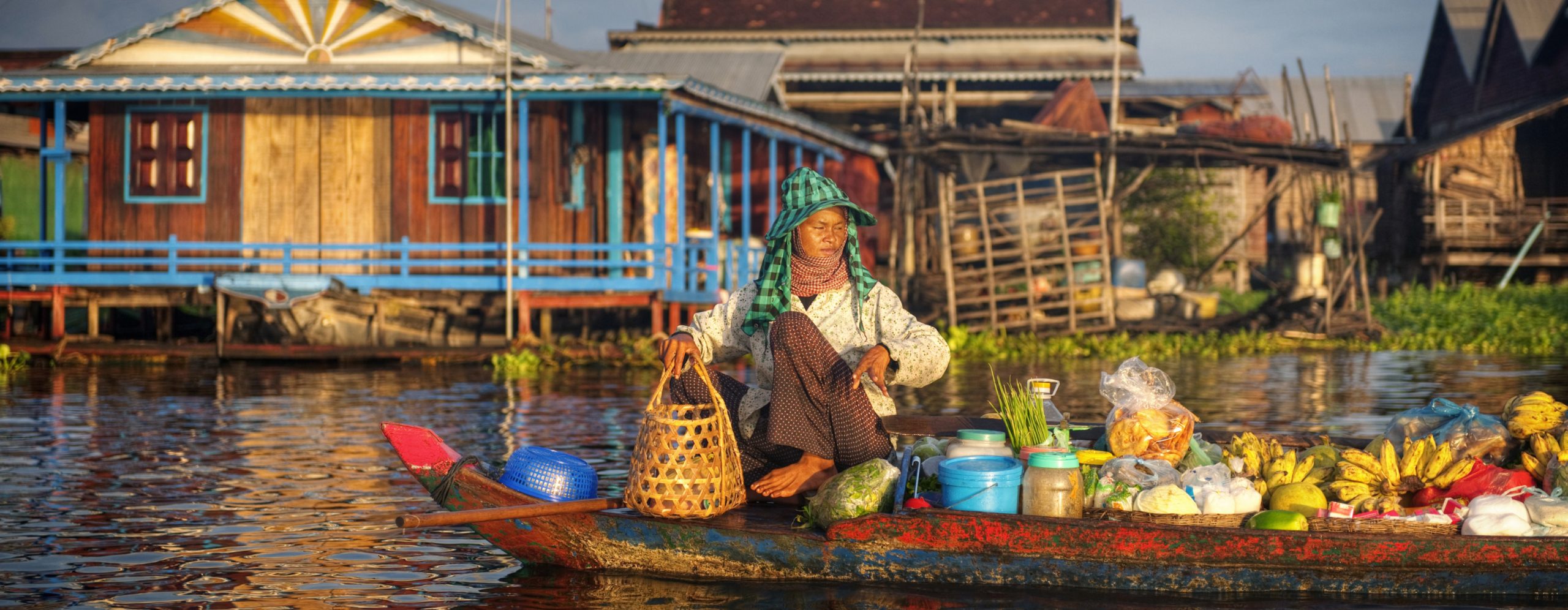 Siem Reap local seller on the floating market